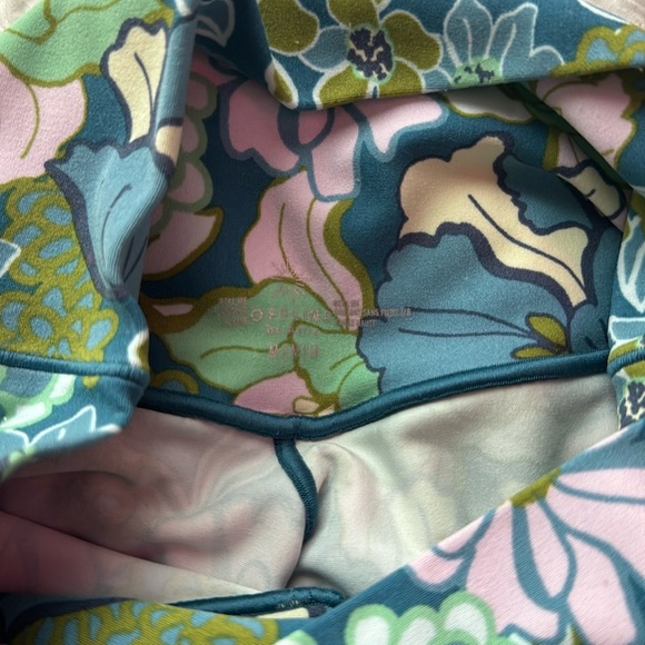 Aerie workout set - Picture 5 of 5